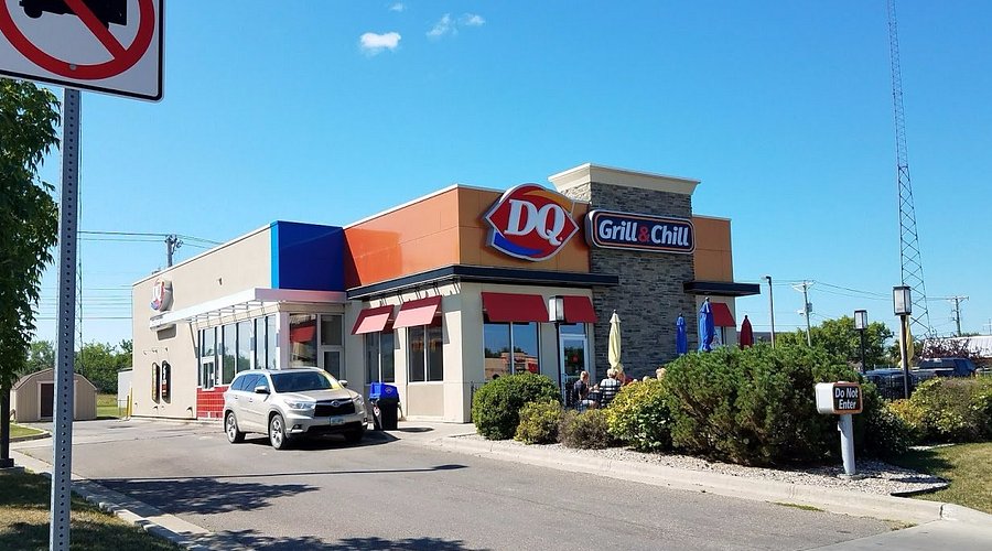 Dairy Queen在北美多家得来速餐厅上线AI点餐聊天机器人