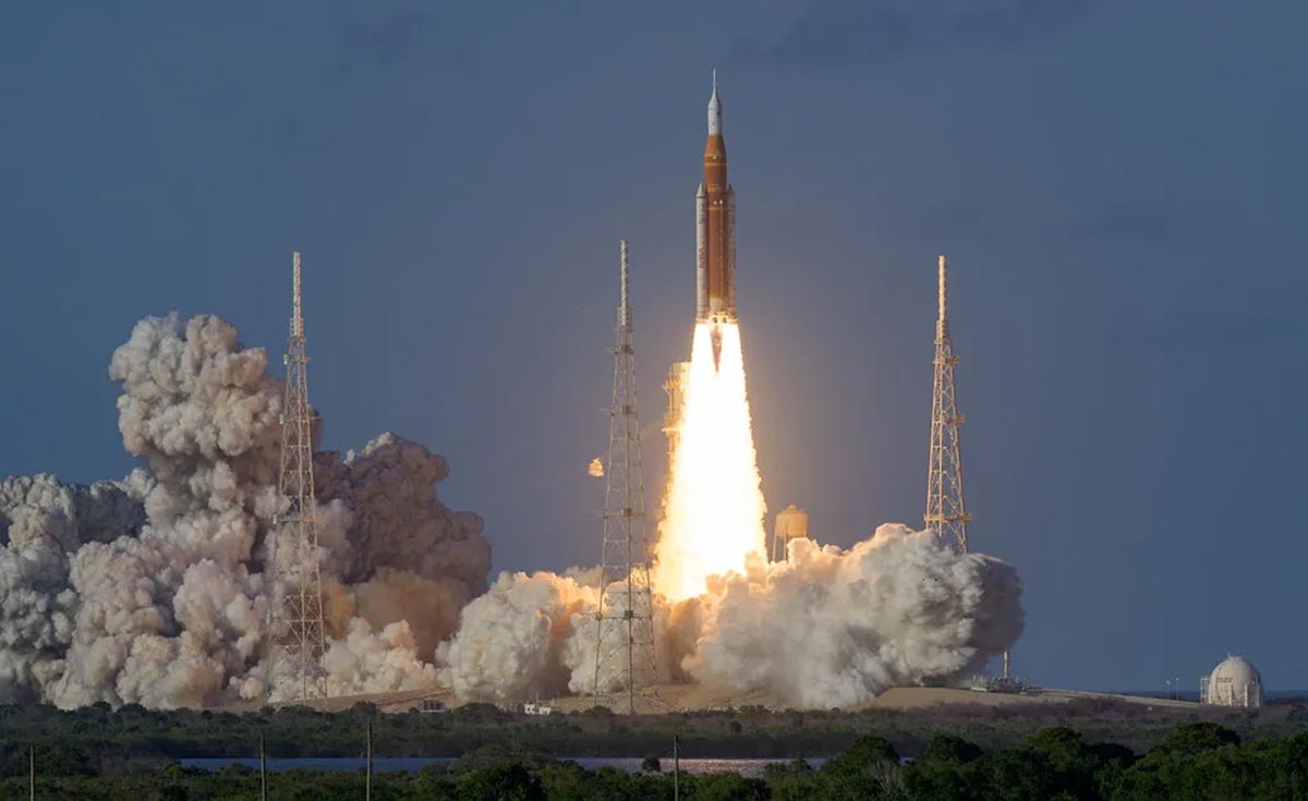 NASA授予蓝色起源等公司月球任务合同