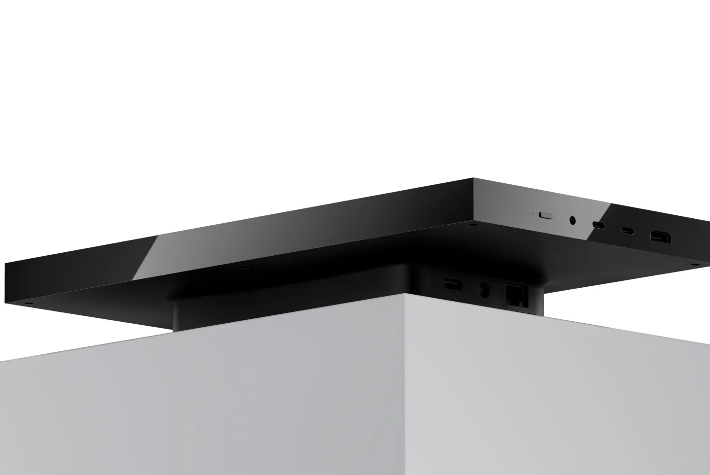 微软推出迷你Surface开发机 用RTX Spark填补高通空缺