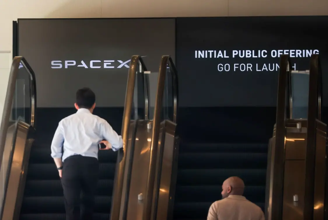 SpaceX上市造就千万富翁 员工紧急恶补理财课