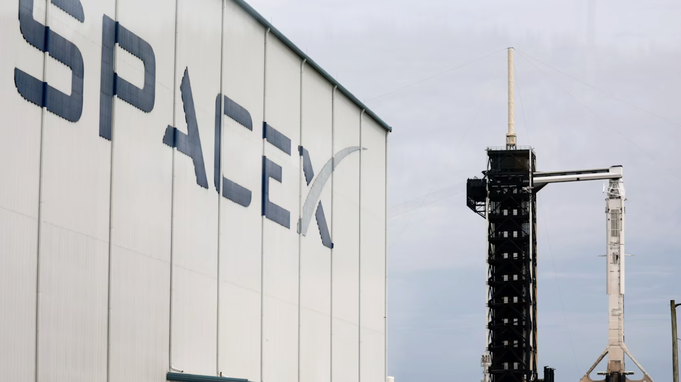 一夜蒸发4000亿美元史上第二“惨” 马斯克的SpaceX怎么了?