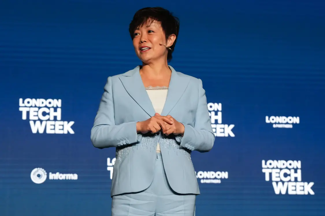 比亚迪副总李柯:要用人形机器人卖车 自主研发但也不排除外购