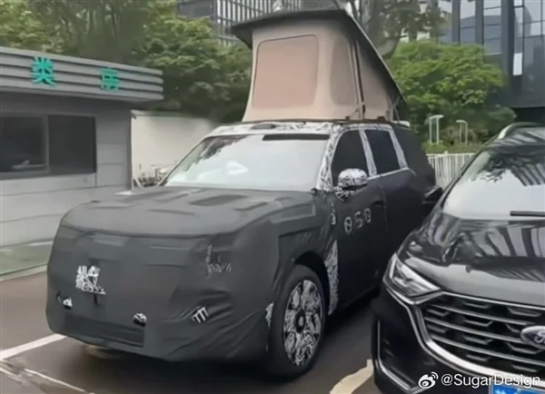 华为申请车顶升降专利 鸿蒙智行自带二层楼的MPV