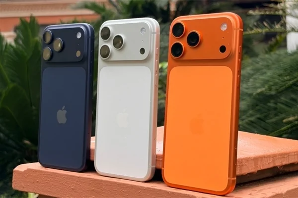 iPhone 18系列首次引入三星影像传感器 索尼一家独大成为历史