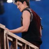 王力宏演唱会摔倒 脸部、耳朵等多处受伤