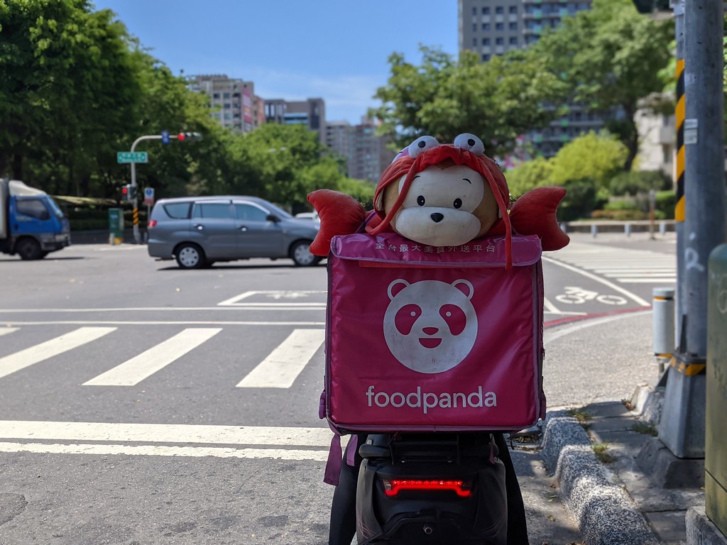 Uber同意收购德国食品配送商Delivery Hero 交易对后者估值148亿美元