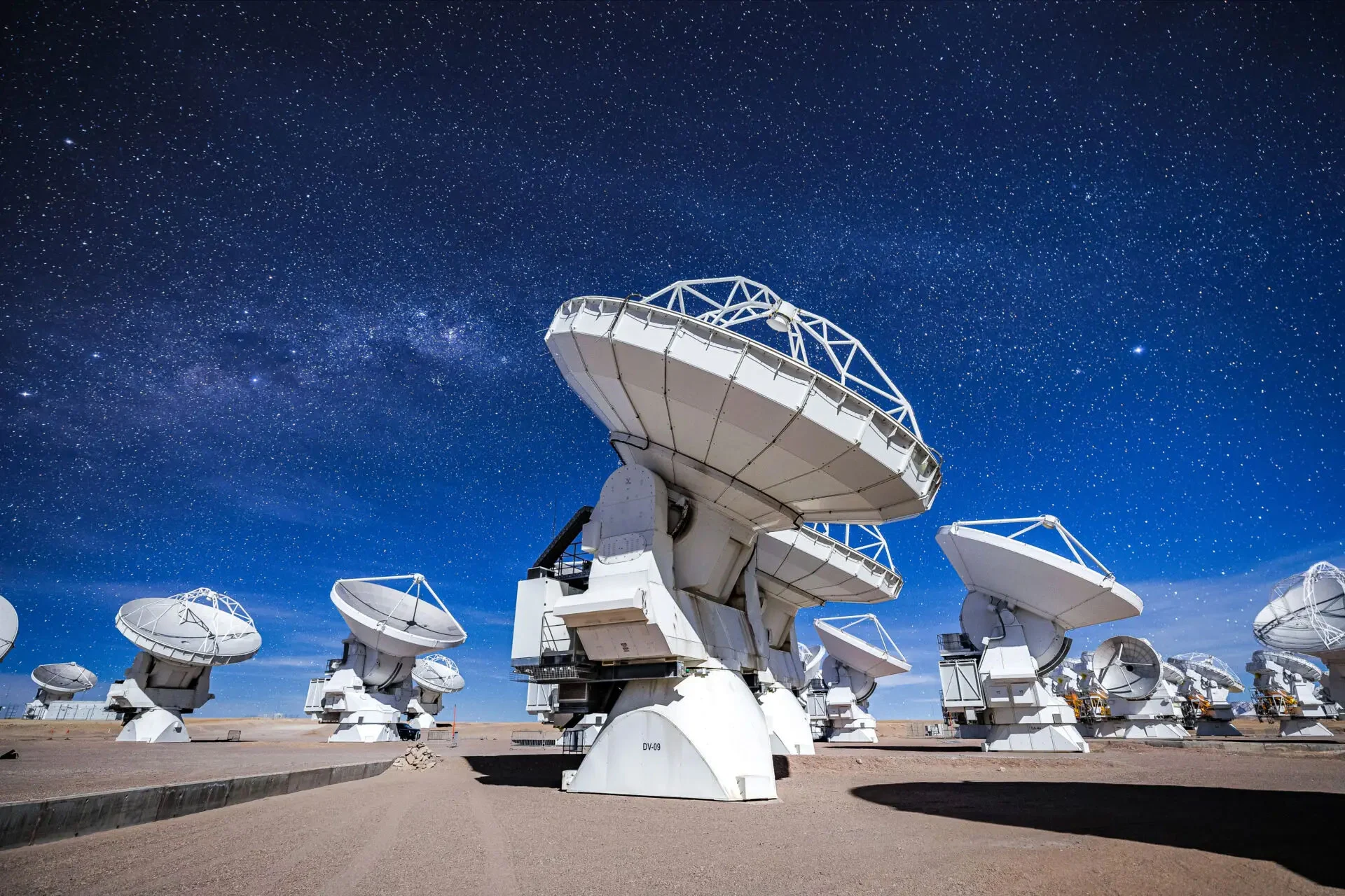 归档数据揭示宇宙信号搜寻的广阔潜力