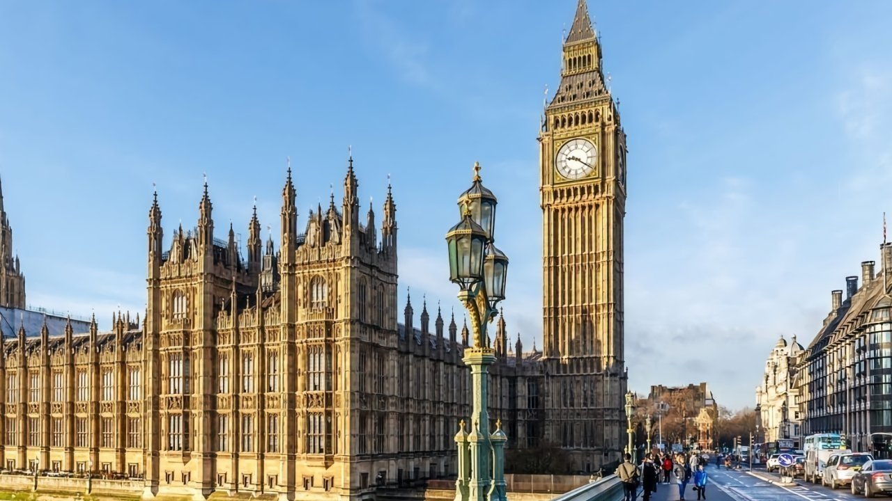 苹果公司抨击英国CMA监管计划 称其对App Store的干预“侵入性极强”