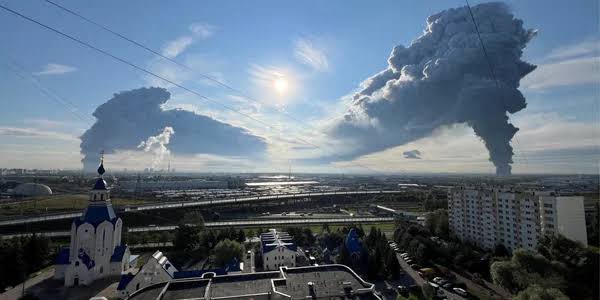 乌克兰无人机持续袭击俄罗斯境内物流设施 莫斯科地区五人死亡