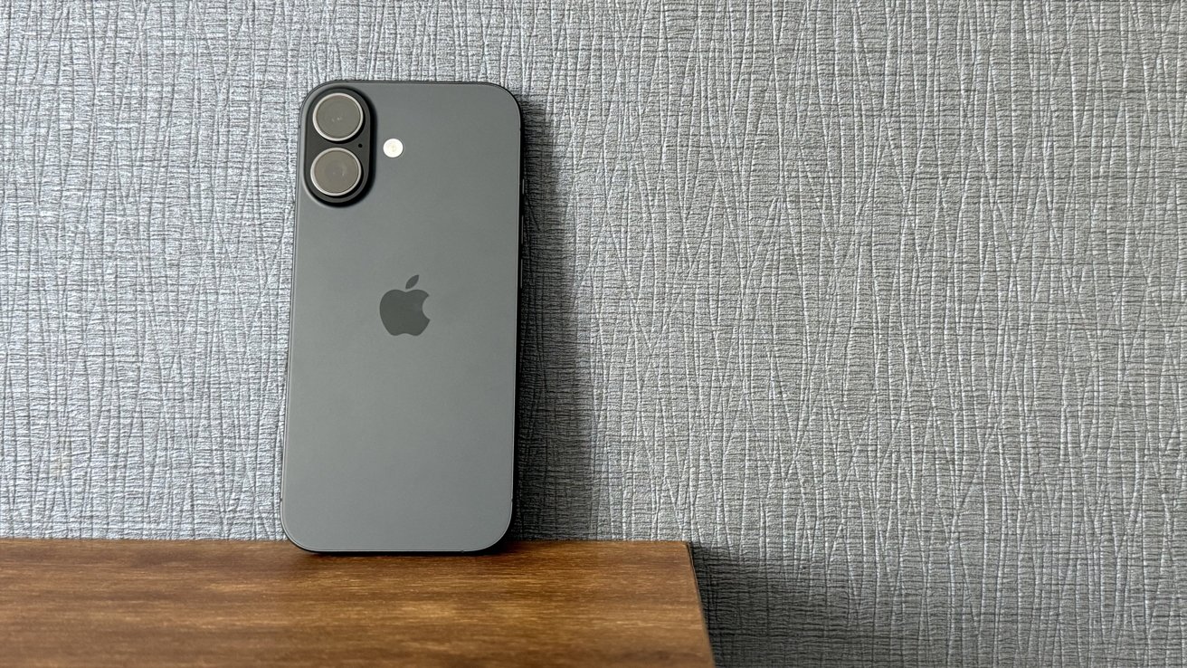 存储芯片涨价风暴蔓延 苹果或于近日上调iPhone 17系列售价
