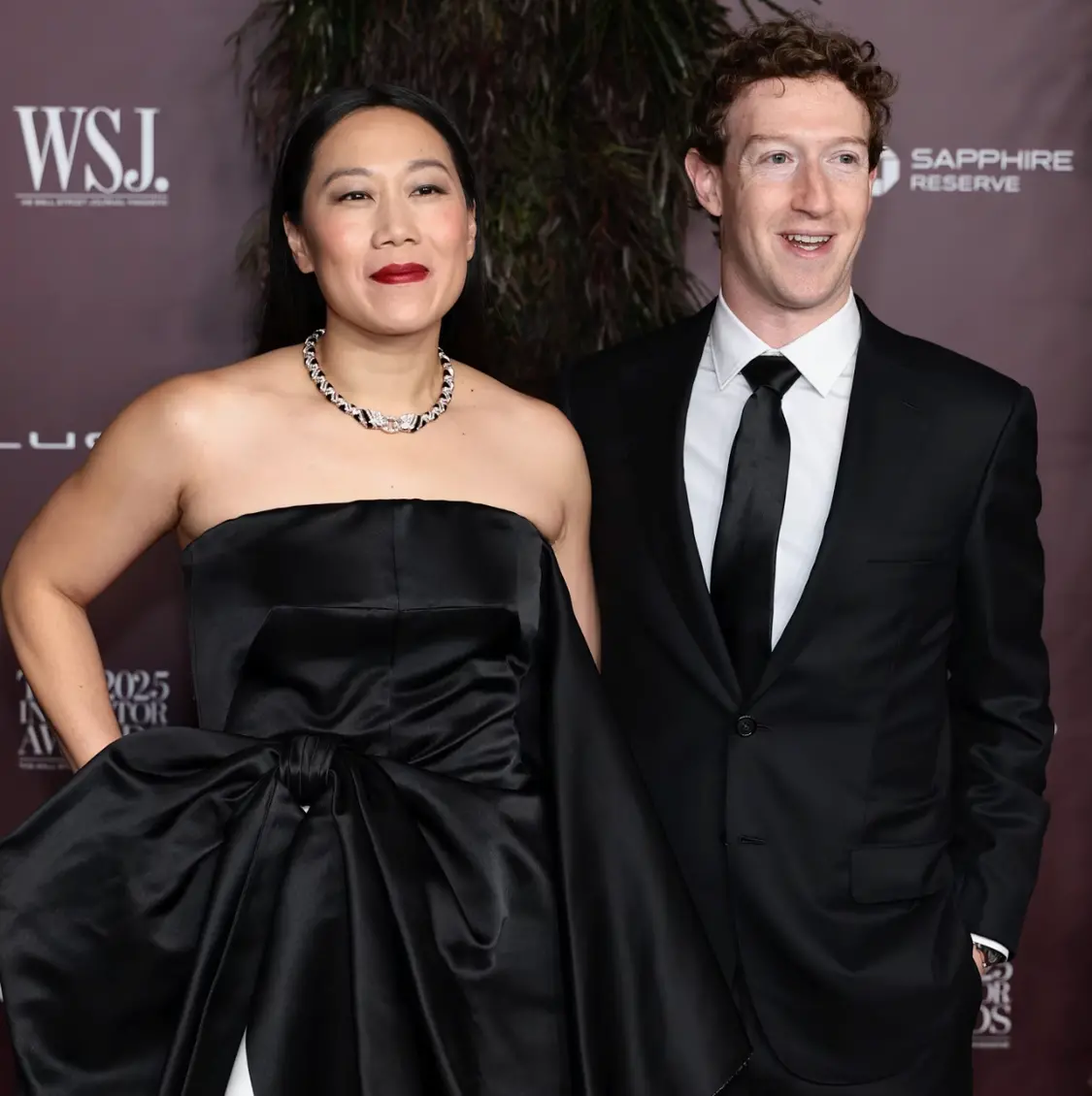 马克·扎克伯格斥资数千万美元买下爱尔兰历史古堡 毗邻Meta国际总部