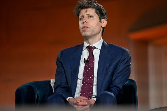 OpenAI罕见支持英国出台强制性AI监管法案 呼吁趁“政治窗口期”尽快立法