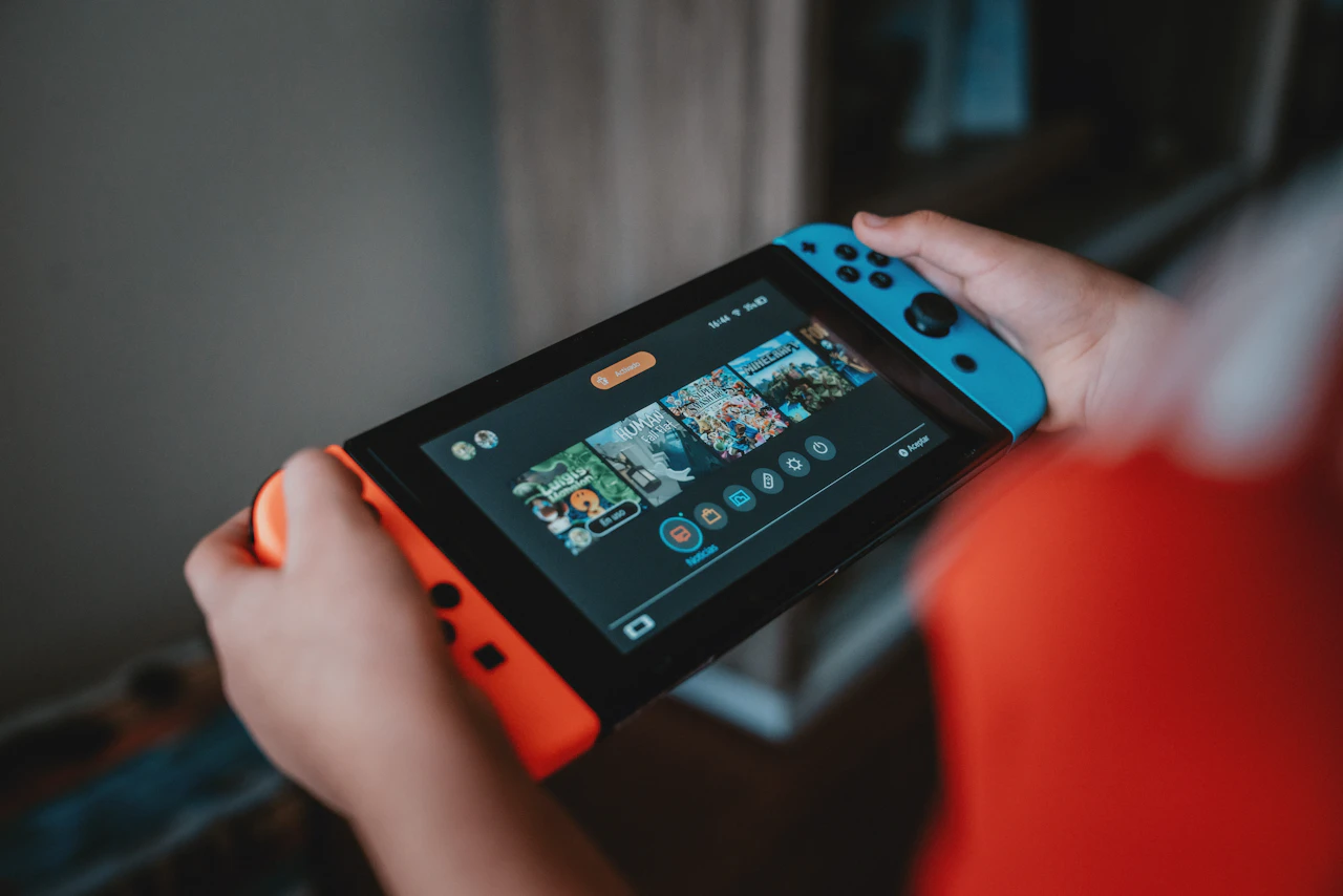 任天堂赢得450万美元赔偿判决 Switch盗版社区版主“Archbox”败诉并关闭平台